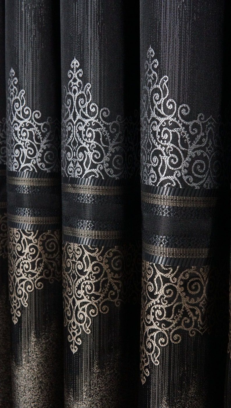 White Curtain Living Room